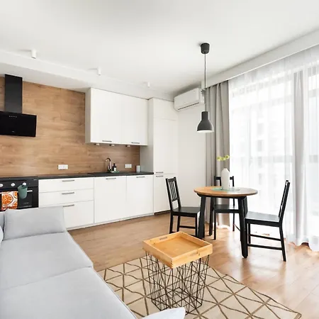 Wola Grzybowska Chic * 华沙